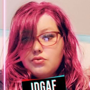 Meet your Posher, Catherine